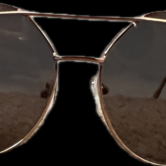 Sunscape  STS Blue Sunglasses UV400 (Women's) - Picture 5 of 5